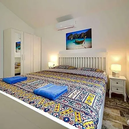 Hotel Lu Comfortable 2*